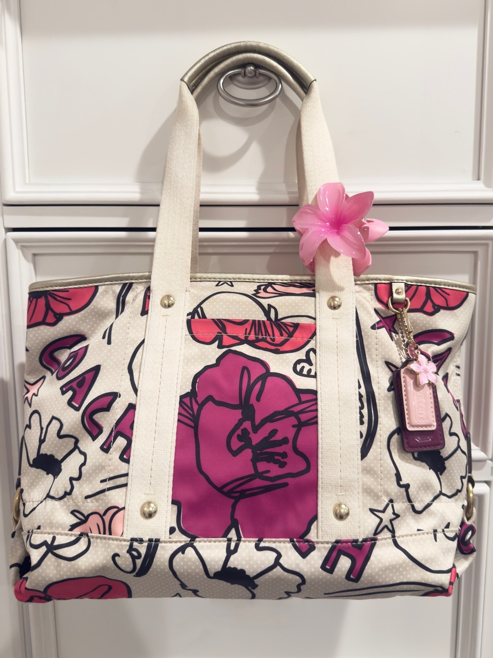 🌸🌺 Coach Kyra Floral & Polka Dot Print Cream Sateen Tote Bag